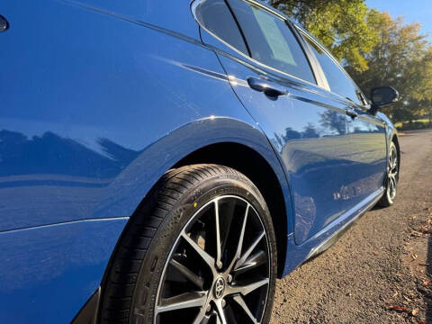 2024 Toyota Camry SE Nightshade