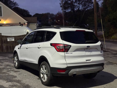 2018 Ford Escape SE