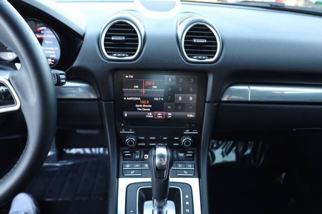 2021 Porsche 718 Cayman