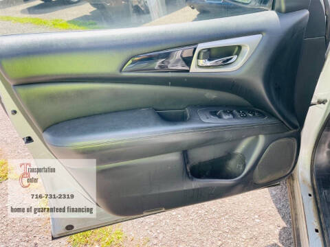 2018 Nissan Pathfinder SL