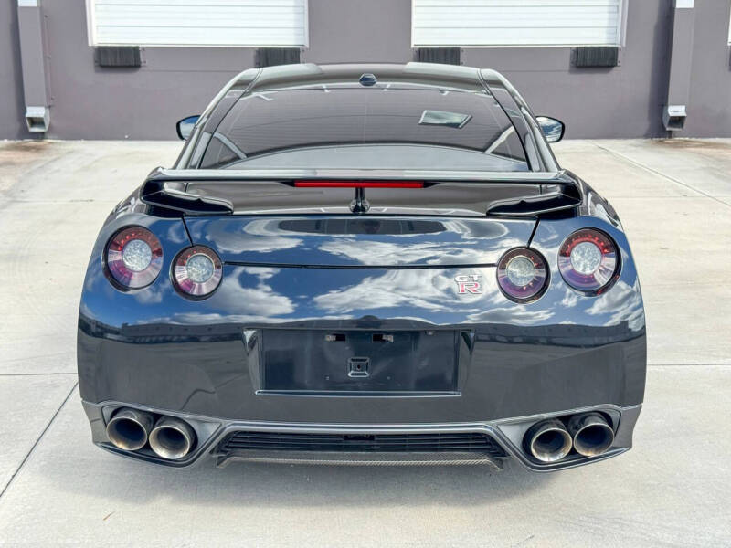 2013 Nissan GT-R Premium
