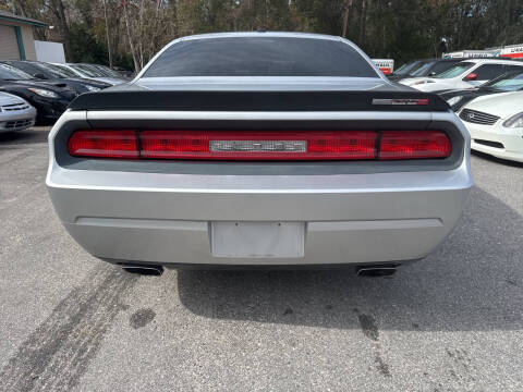 2009 Dodge Challenger SRT8