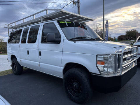 2014 Ford E-Series E-350 SD XLT