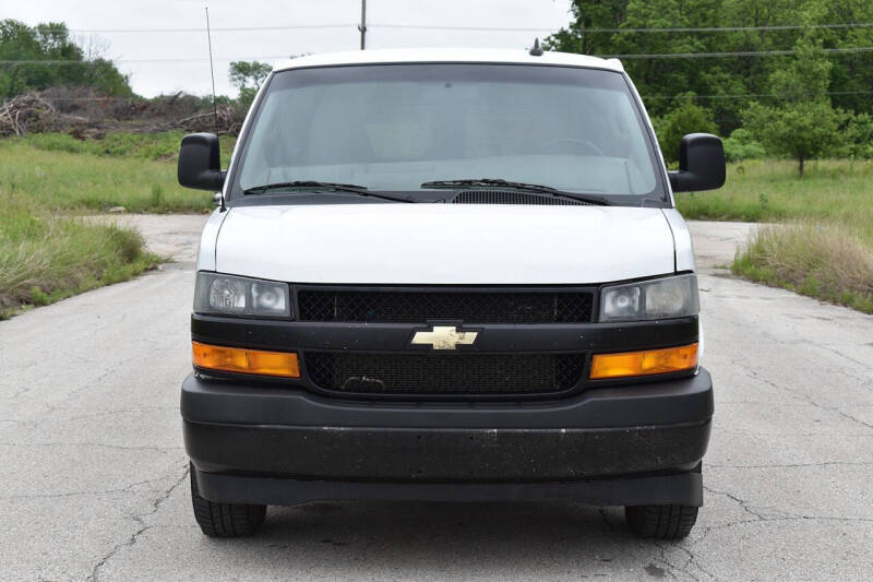 2022 Chevrolet Express LS 3500