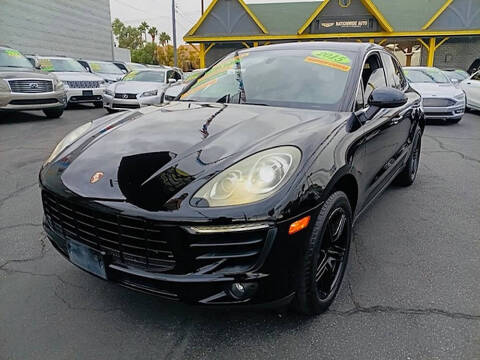2015 Porsche Macan S