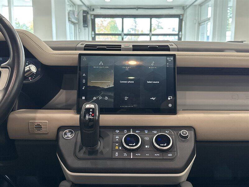 2022 Land Rover Defender 110 XS Edition