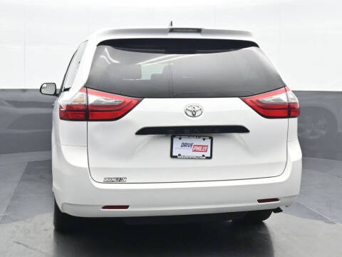 2020 Toyota Sienna L 7-Passenger