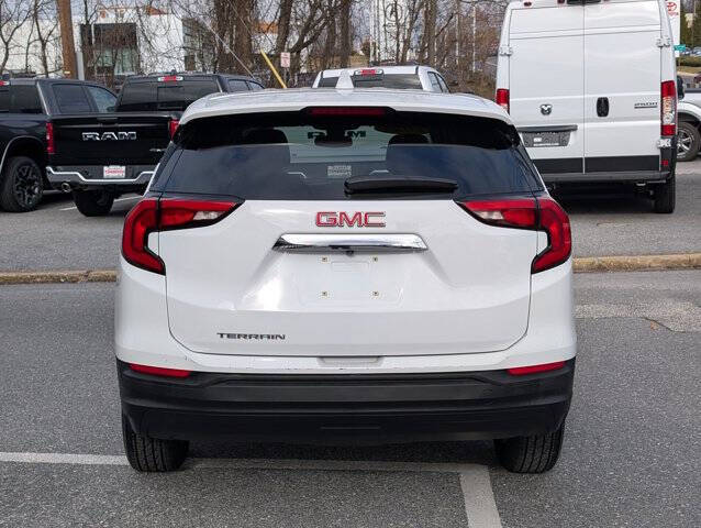 2021 GMC Terrain SLE