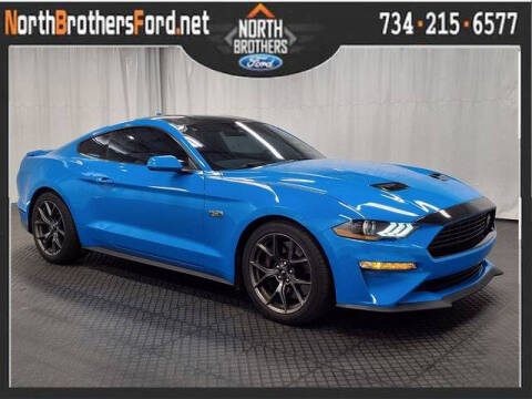 2022 Ford Mustang EcoBoost
