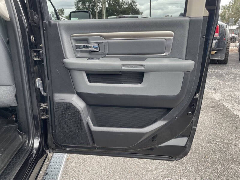 2018 RAM 1500 SLT