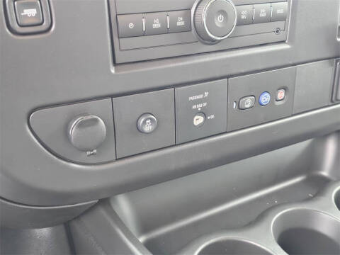 2025 Chevrolet Express 2500