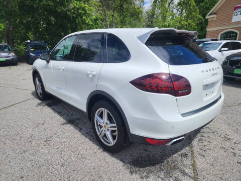 2014 Porsche Cayenne Platinum