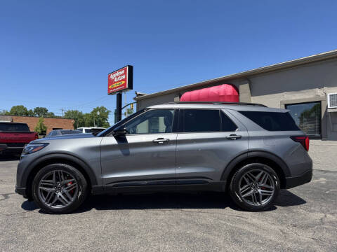 2025 Ford Explorer ST