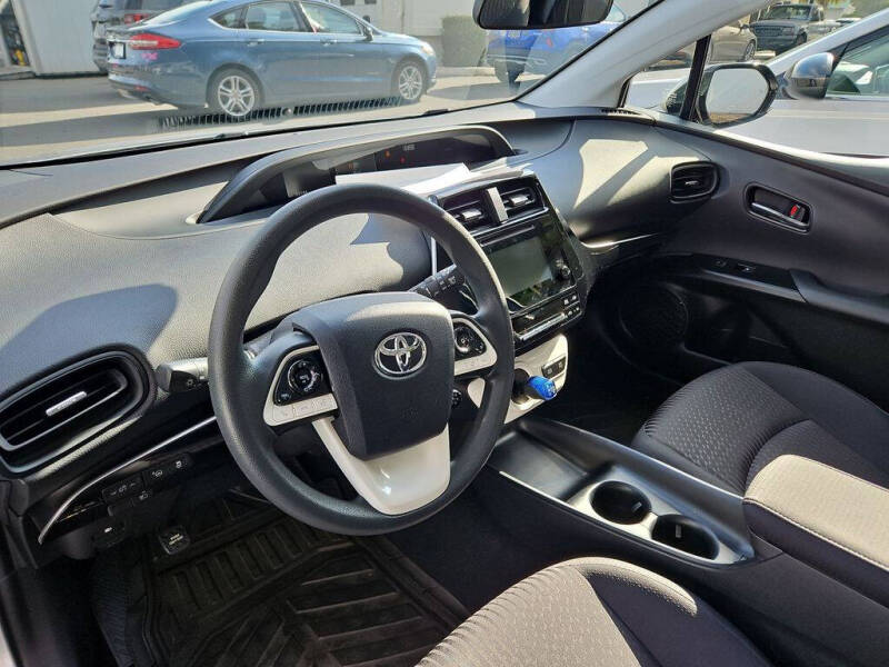 2018 Toyota Prius Two