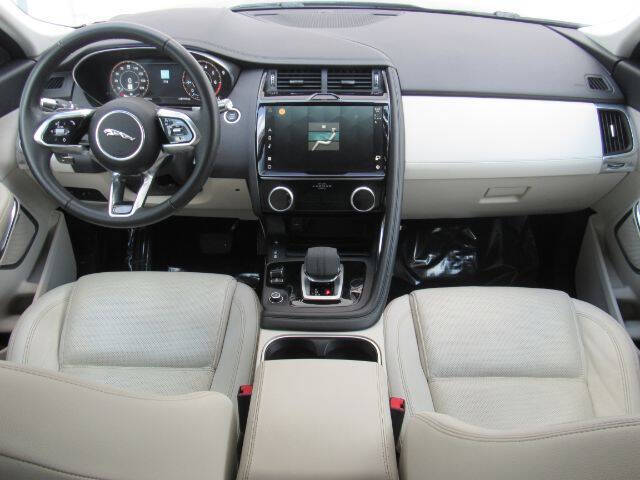 2022 Jaguar E-PACE P250 SE