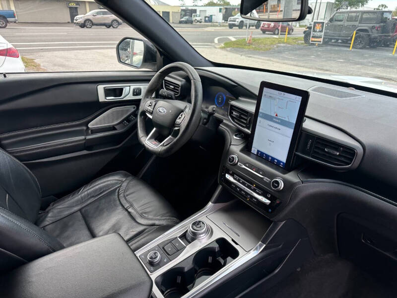 2020 Ford Explorer ST