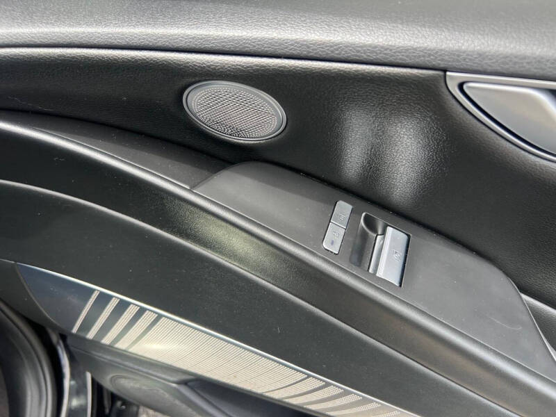 2021 Genesis G80 2.5T