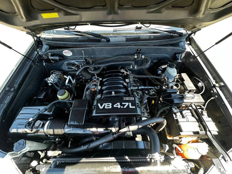 2007 Toyota Sequoia SR5