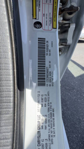 2013 Chrysler 200 LX