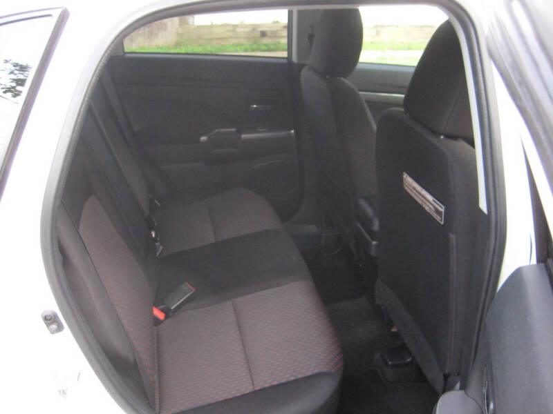 2018 Mitsubishi Outlander Sport LE