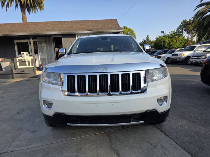 Used 2011 Jeep Grand Cherokee Limited with VIN 1J4RR5GT6BC551586 for sale in Fremont, CA
