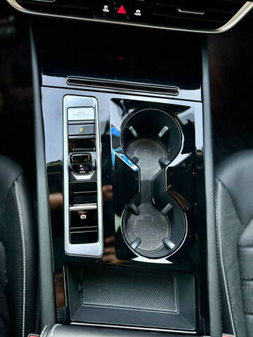 2024 Volkswagen Atlas SEL 4Motion