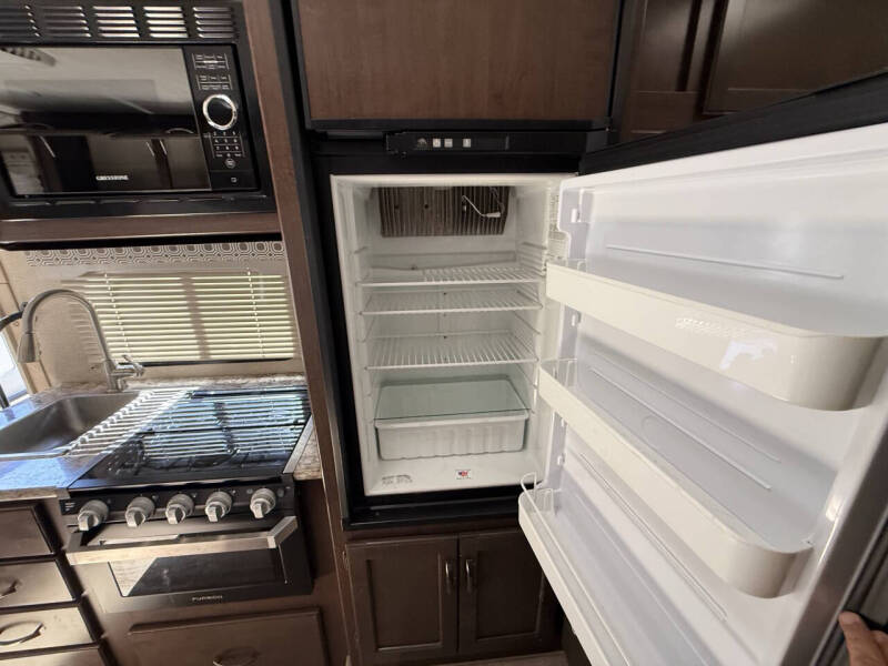 2019 Ford FOUR WINDS THOR 22E