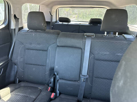 2017 GMC Acadia SLE-1