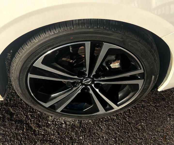 2022 Nissan Sentra SR