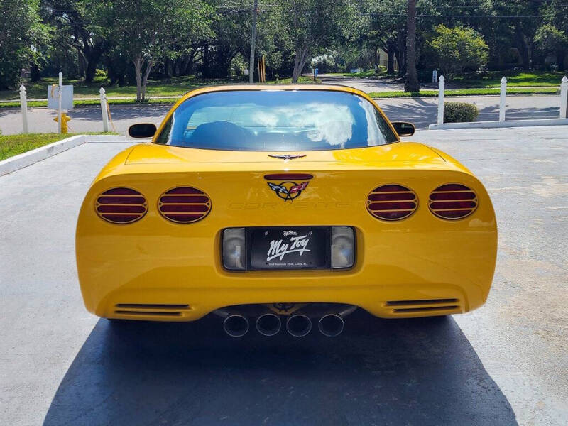 2004 Chevrolet Corvette