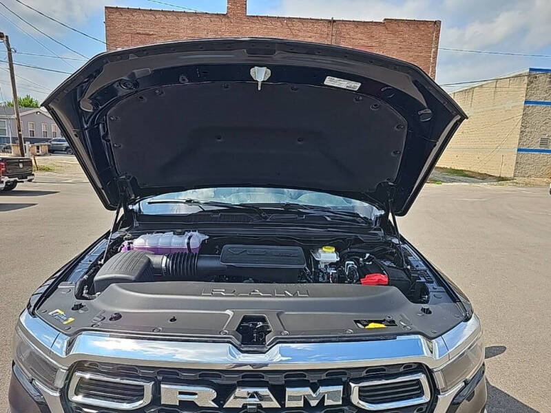 2025 RAM 1500 Lone Star