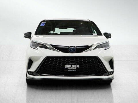 2024 Toyota Sienna XSE 7-Passenger