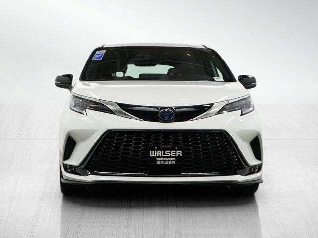 2024 Toyota Sienna XSE 7-Passenger