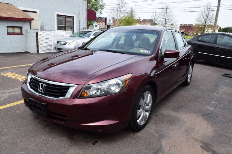 2010 Honda Accord for sale at L&J AUTO SALES in Birdsboro PA