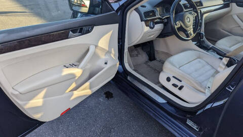 2015 Volkswagen Passat 2.0L TDI SEL Premium