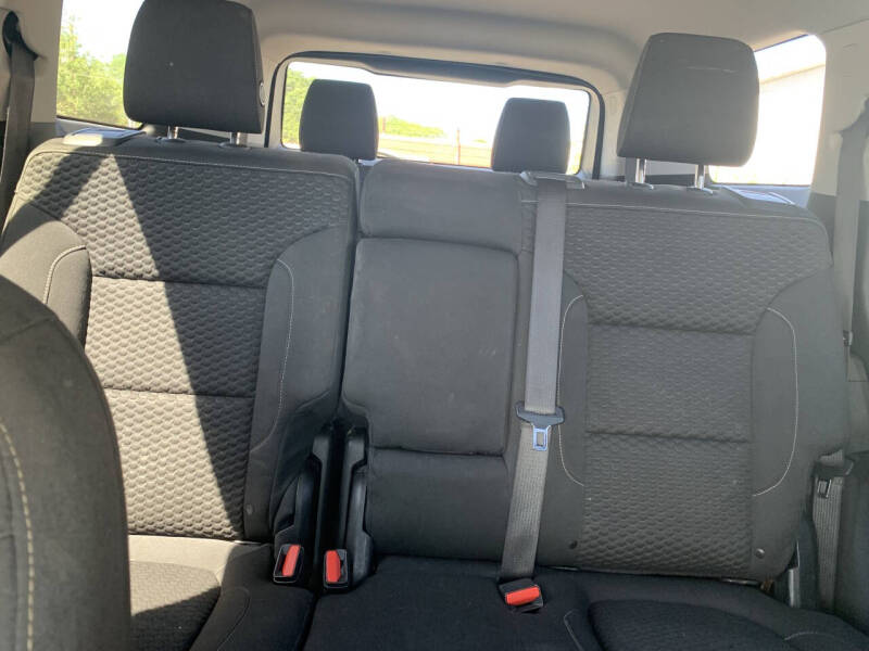 2017 GMC Acadia SLE-2