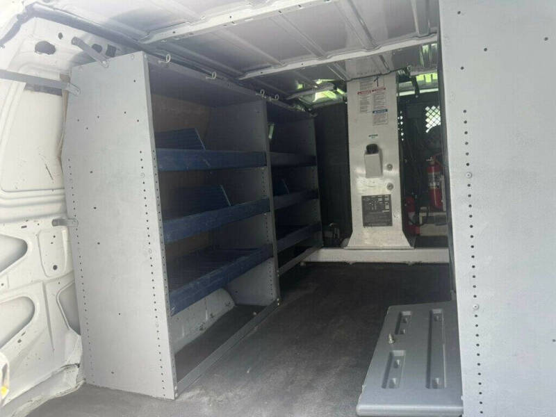 2011 Ford E-Series E-350 SD