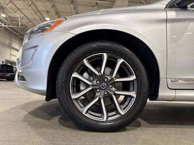 2017 Volvo XC60 T6 Dynamic