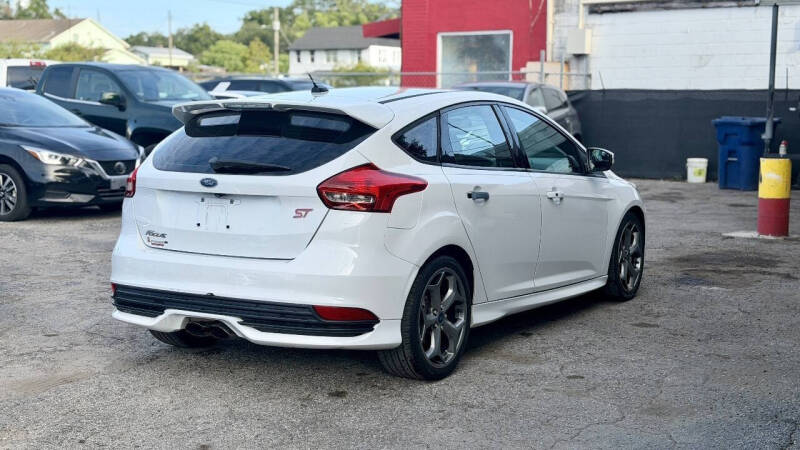 2016 Ford Focus ST