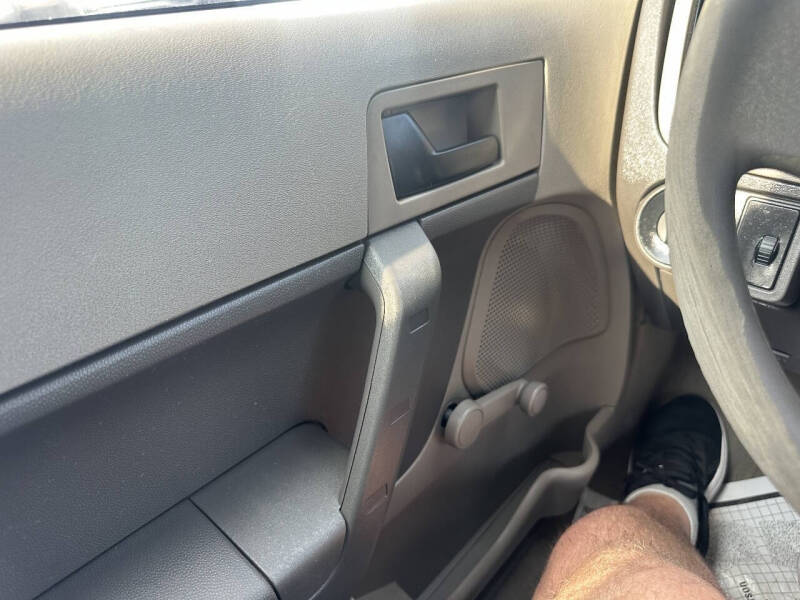 2009 Ford Focus S