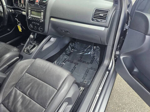 2009 Volkswagen GTI Base PZEV