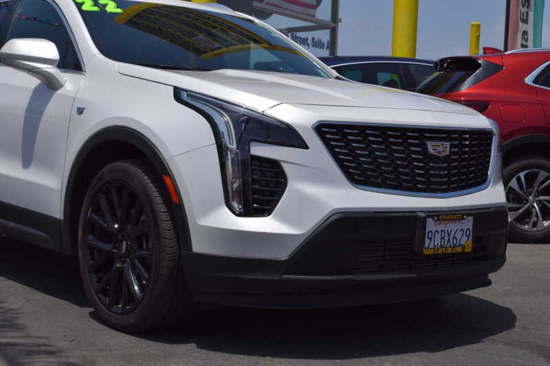 2022 Cadillac XT4 Luxury