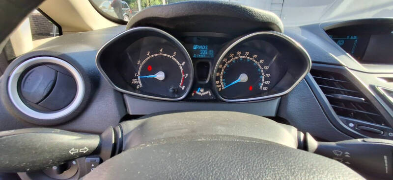 2017 Ford Fiesta SE