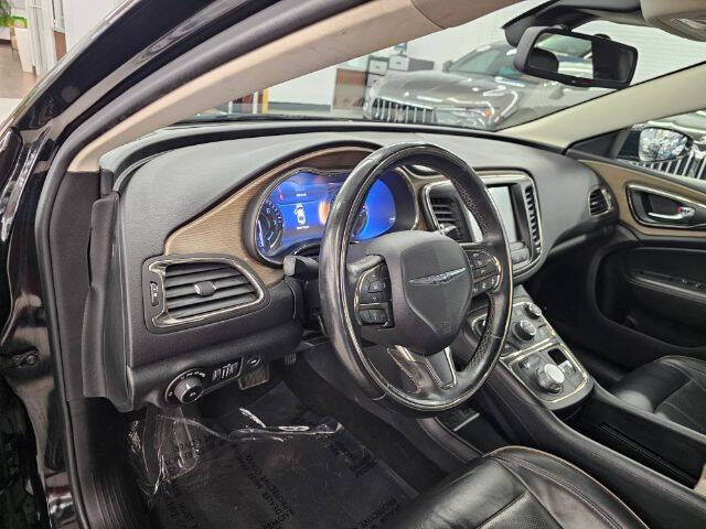 2015 Chrysler 200 C