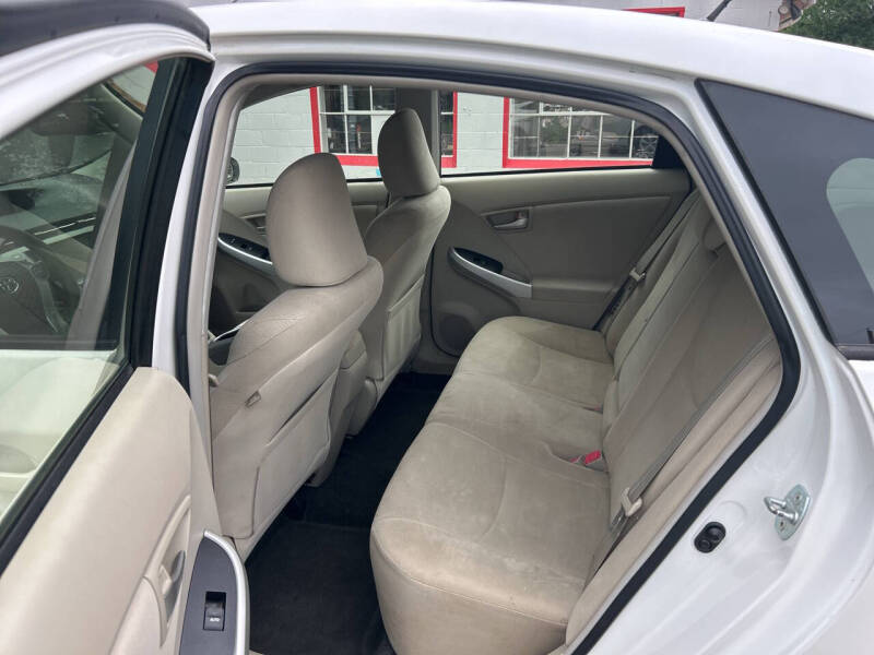 2013 Toyota Prius Two