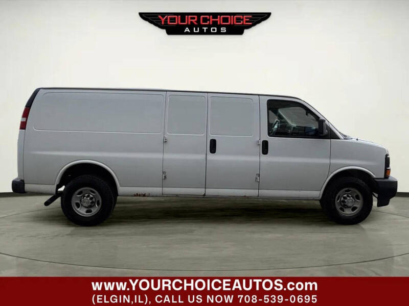 2017 Chevrolet Express 2500