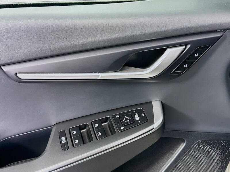 2024 Kia EV6 Light