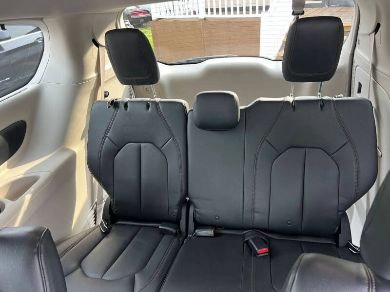 2017 Chrysler Pacifica