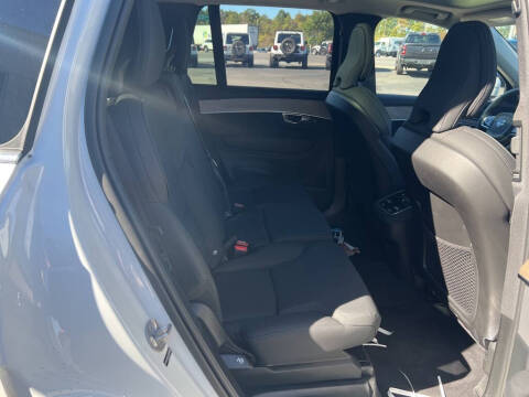 2025 Volvo XC90 B5 Plus Bright Theme 7P