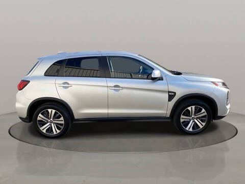 2023 Mitsubishi Outlander Sport ES